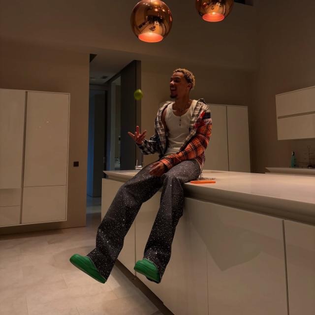 two 🇵🇸 tweet media