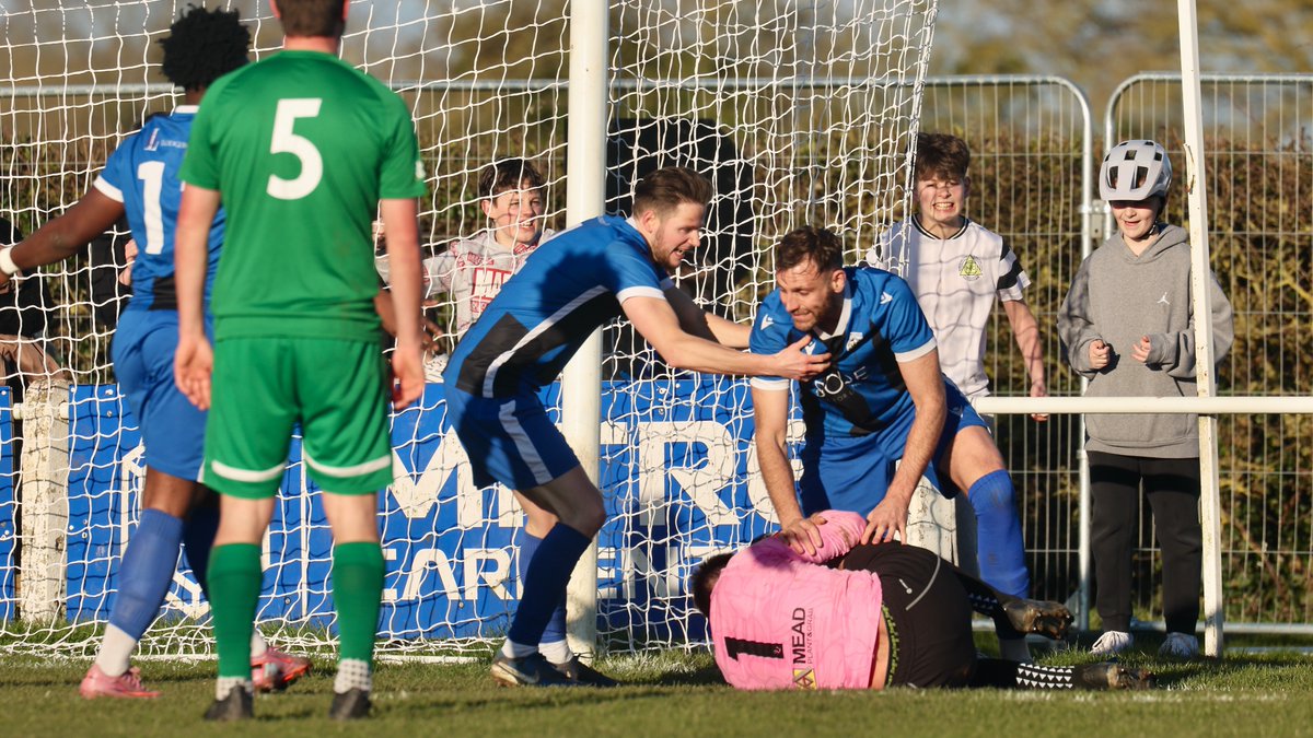 Hardy Scott Photo's tweet media