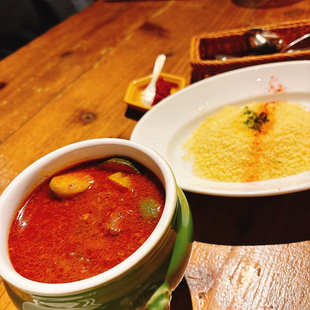 尾崎真実 tweet media