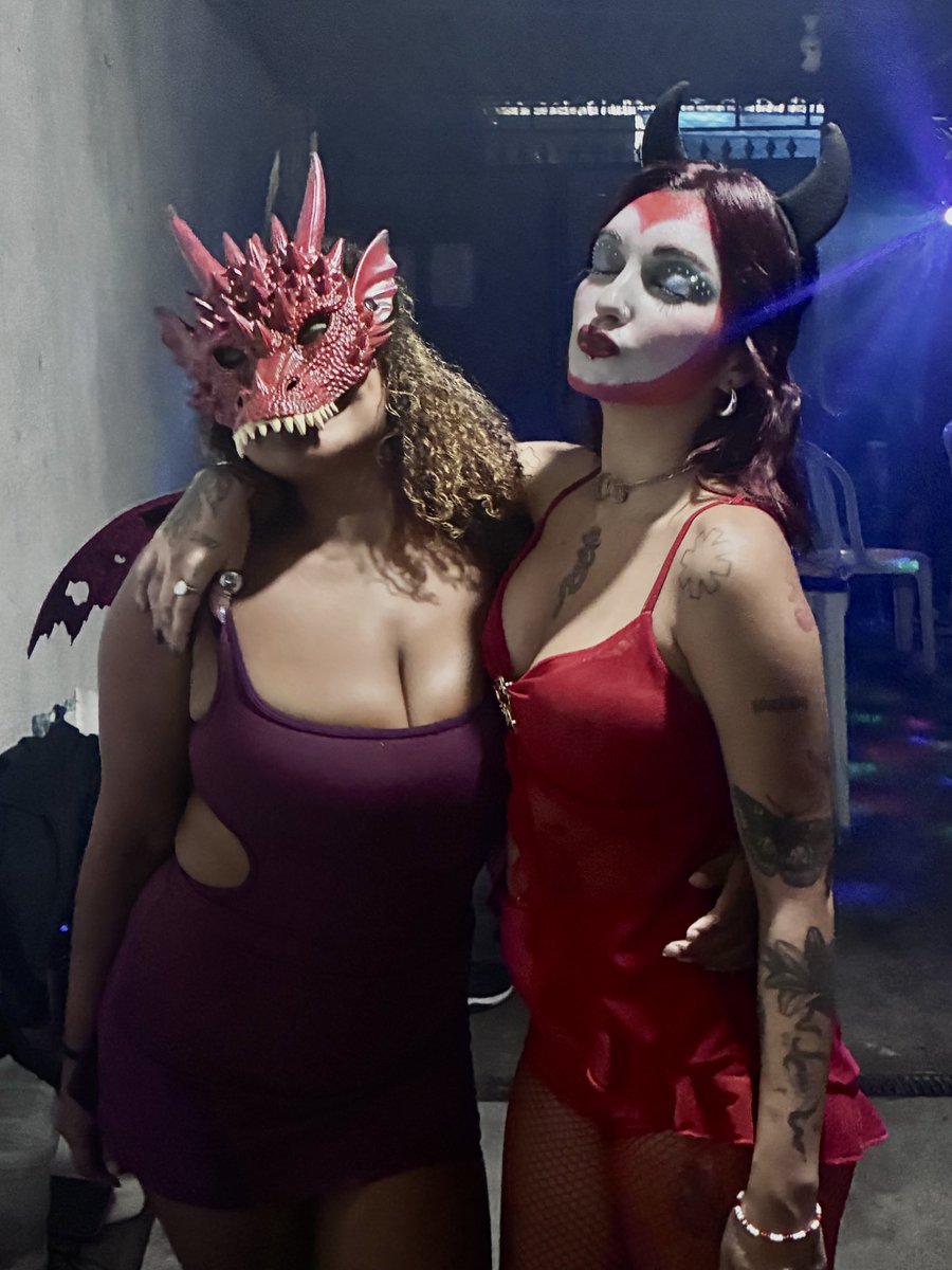 ✶⋆.˚ tweet media