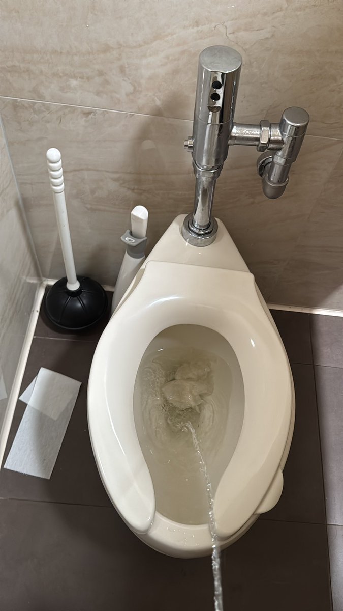 Barry the Warlock tweet media