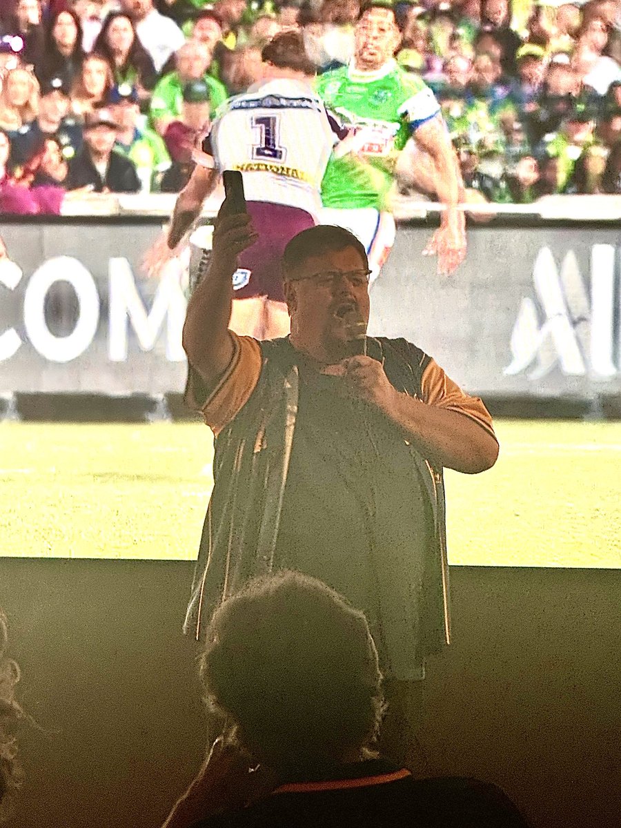 EELectric Podcast tweet media