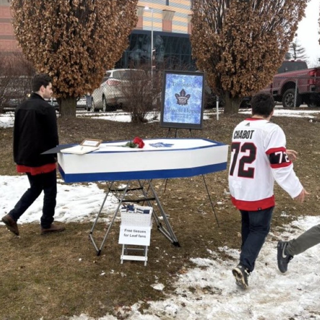 MaxTheSens tweet media