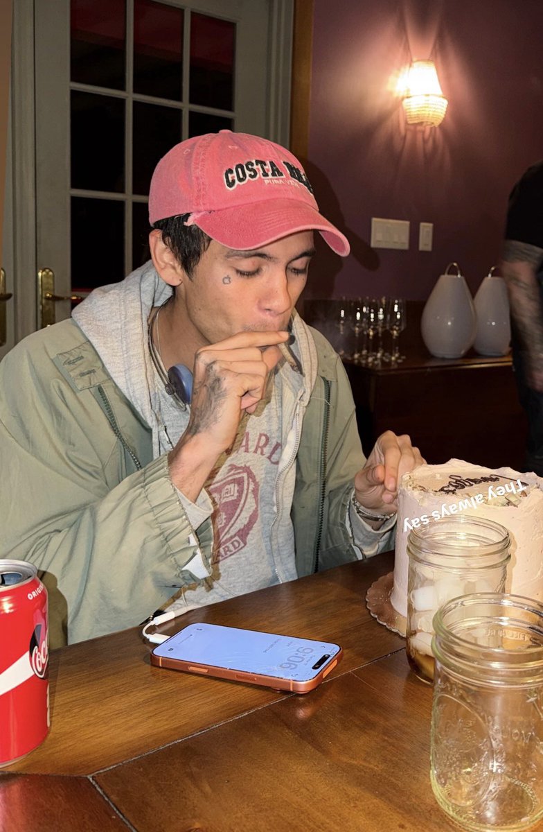 𓂃﹕★ fern tweet media