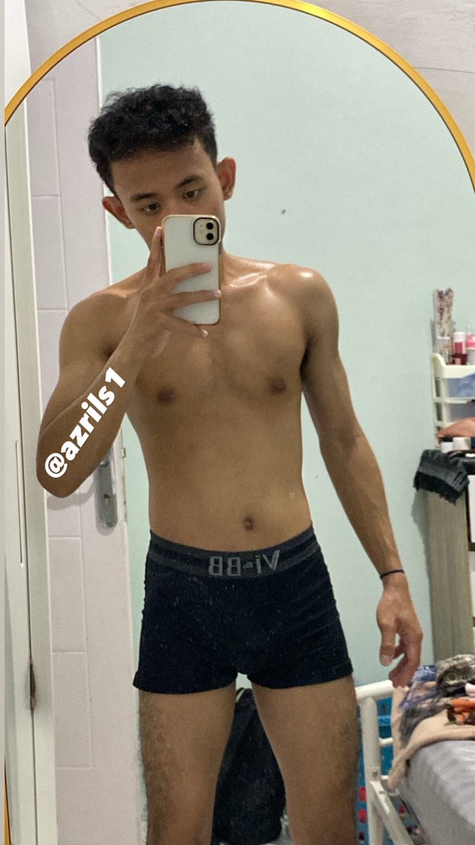 urfavboyhere 🖤 tweet media