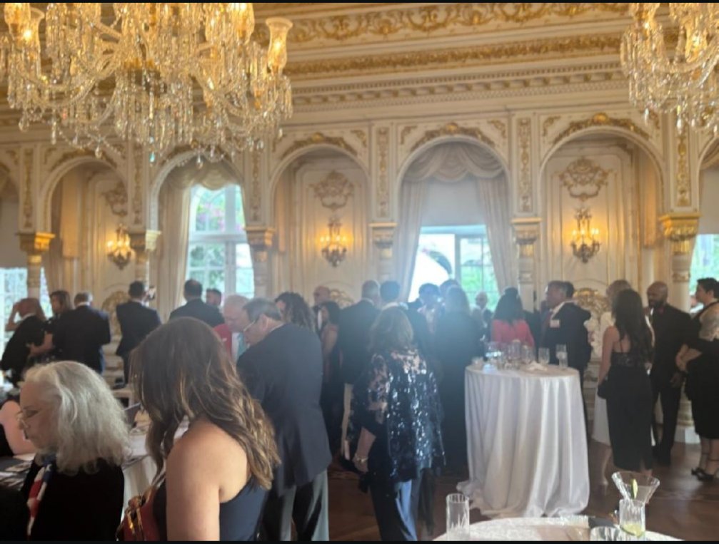 Michele Perry tweet media