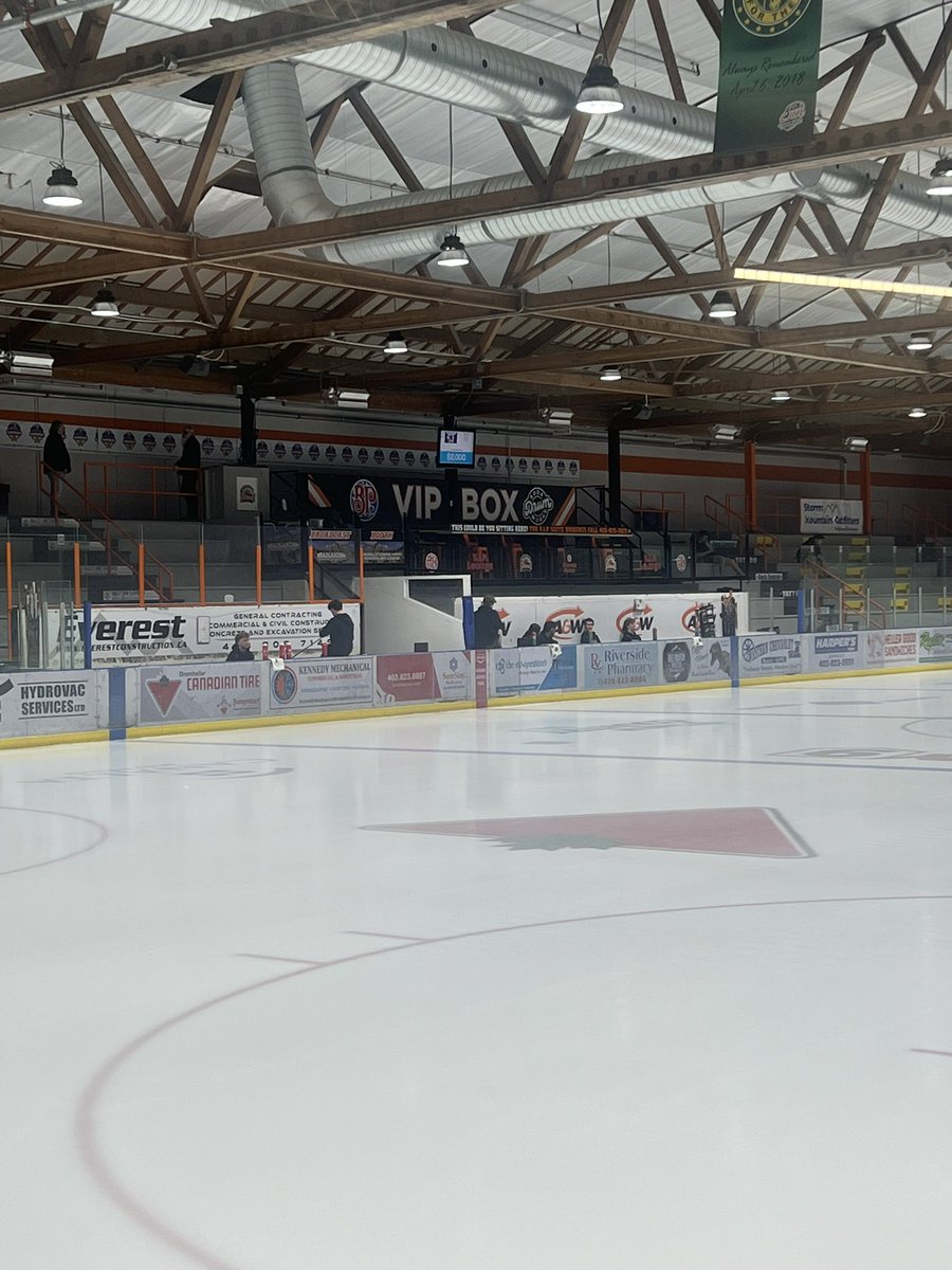 Tim Ellis tweet media