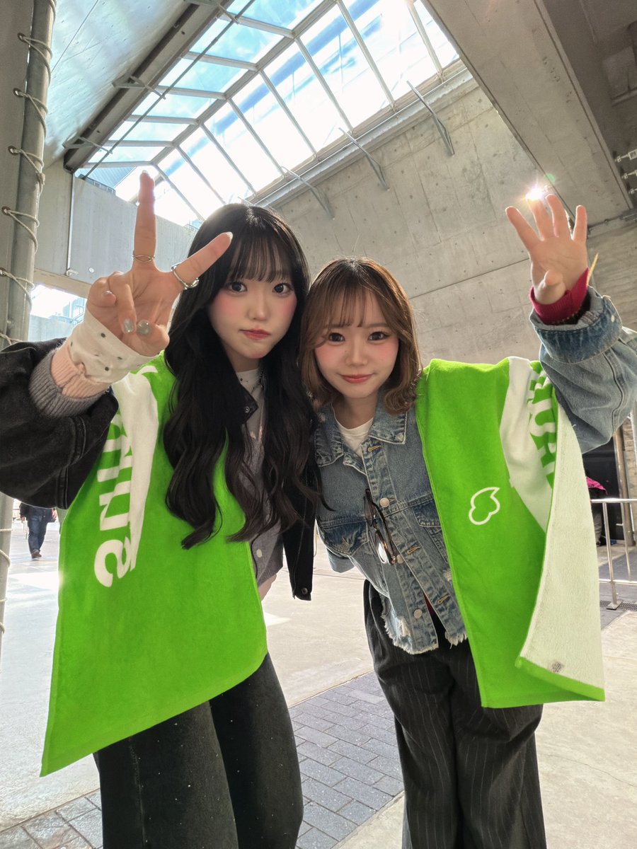 11yipq's tweet photo. #ツタロックフェス2026 ✴︎⋆˚࿔ 
もう出会って3年目ダイスキれいちゃ♩ ܸ
さすがにしあわせ♩ ܸずっと笑っていた♩ ܸ https://t.co/eFRRRT2OgE