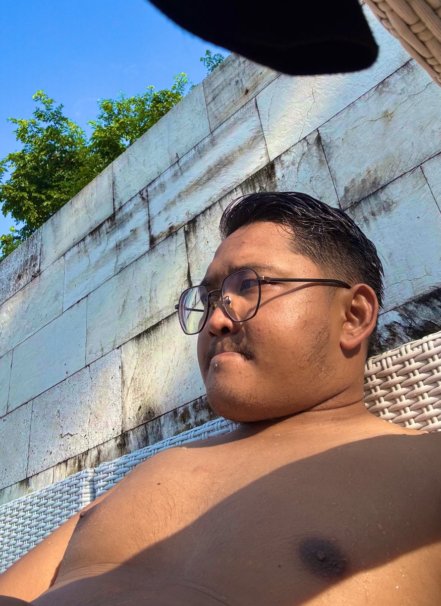 robysatriaa tweet media