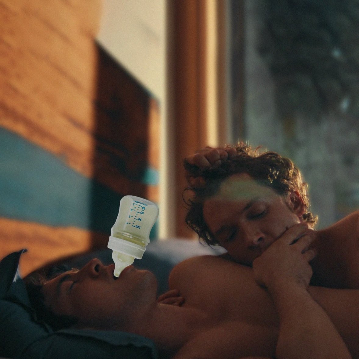 cass 🖤 🏒 tweet media