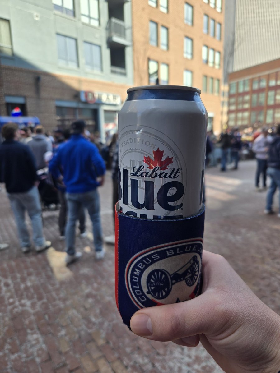 Aaron Gasser tweet media