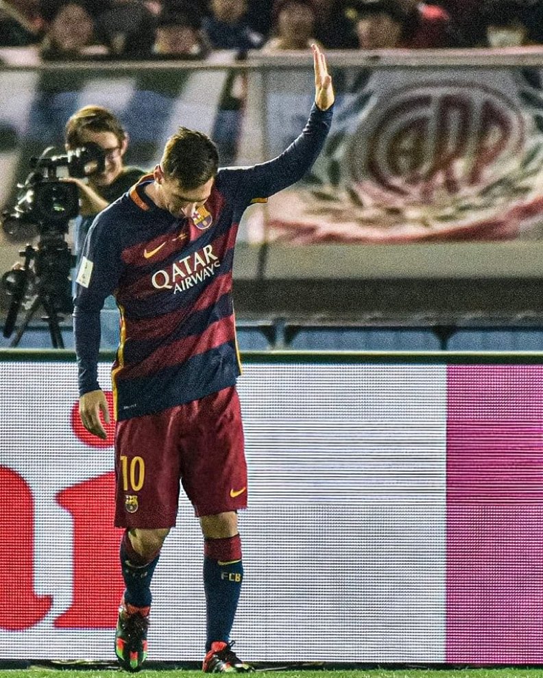 Messi marcó 900 GOLES en su carrera…

Pero solo en uno pidió perdón.

¿A qué club fue?