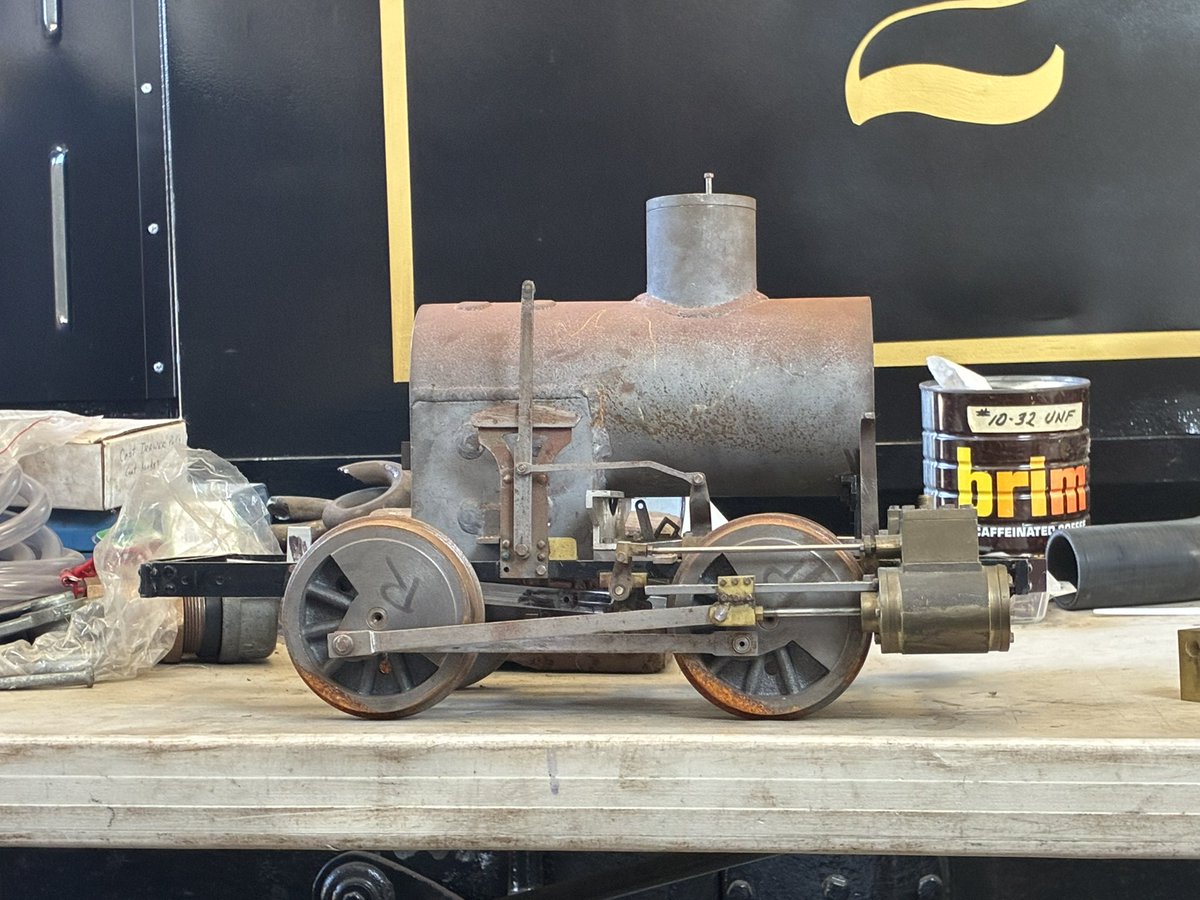 Colin⚔️🚂 tweet media