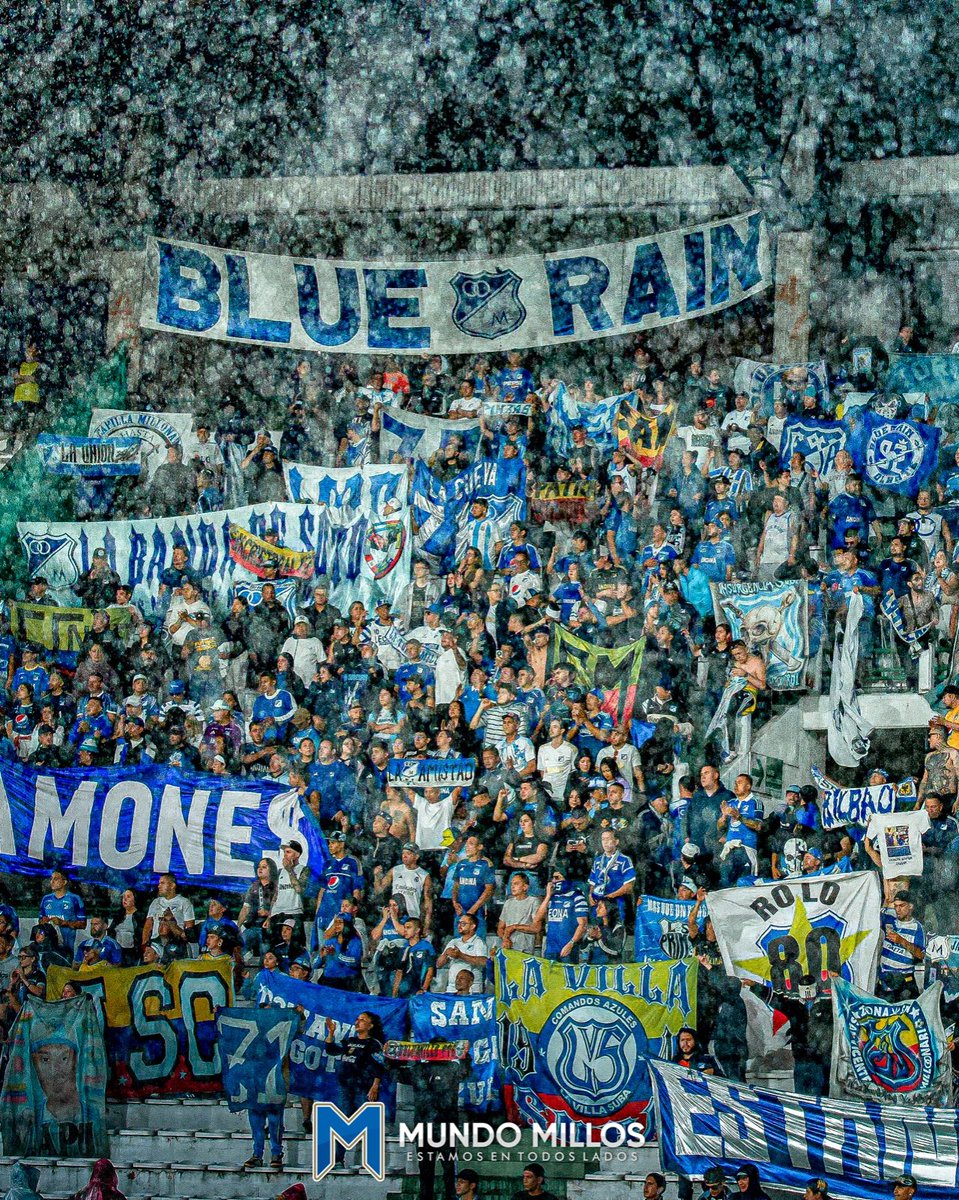 MundoMillos's tweet photo. #FOTOS La hinchada de Millonarios ha vuelto a llenar la tribuna visitante en Palogrande. 

#EstamosEnTodosLados https://t.co/YD5YZMMNmr