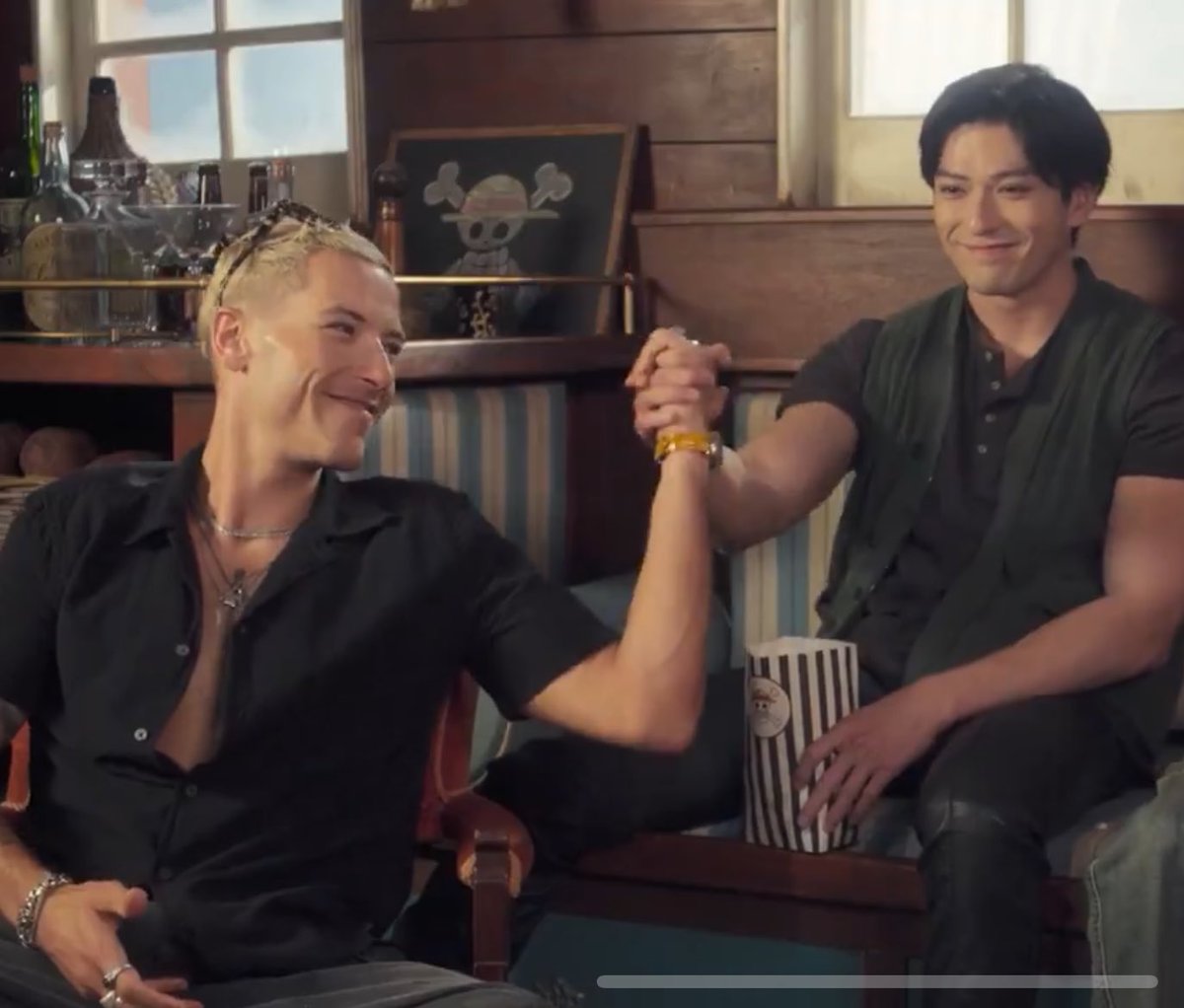 Taz Skylar daily tweet media