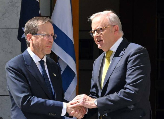 Max Le Blond FROM THE RIVER TO THE SEA tweet media