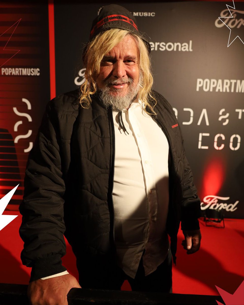 Mega 98.3 tweet media