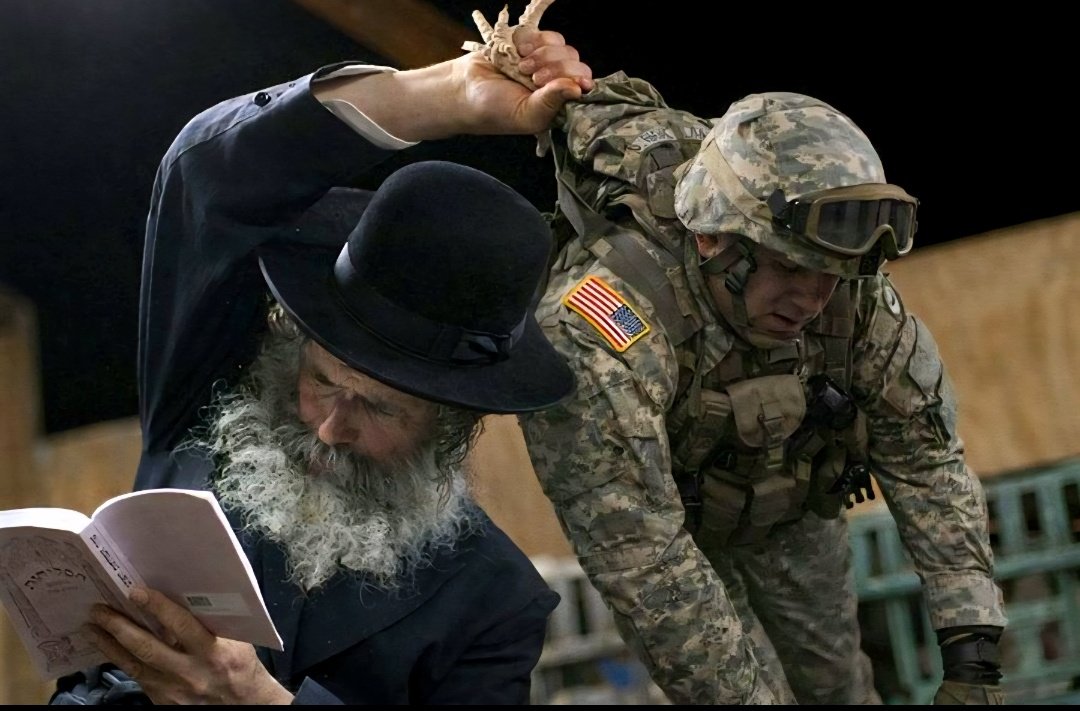 AnimenonymousX tweet media