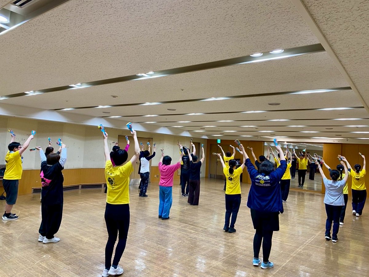 sorairo_2016's tweet photo. 今日は仙台にて練習体験会！ぜひ、そらいろの普段の様子、覗きに来てくださいね✨

昨日も、東京の練習体験会は大盛況だったようです😊嬉しいなー！！
#そらいろ　#よさこい　#仙台　#東京 https://t.co/OGm3hAj5qG