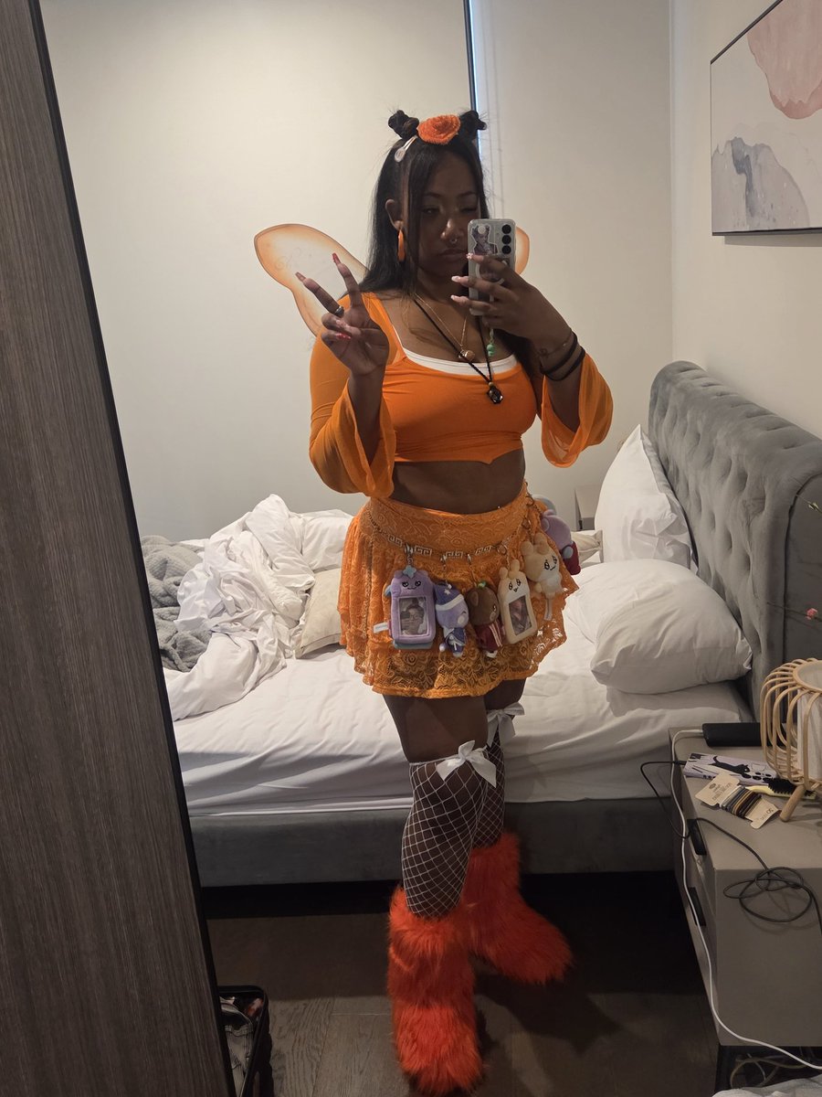 ( ͒ •·̫• ͒) (⸝⸝◝ ·̫ ◜⸝⸝)²⁹⁰⁰🌌☽¹²⁷ 8⁰ tweet media