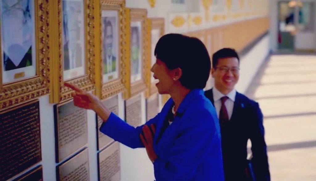 cobta's tweet photo. 高市首相は終始笑顔ですがトランプはSNSでも彼女に一切ふれません。86兆円も投資してくれる相手のこんな写真を普通選びますか。この扱いを政府は受け止めてほしい。有限なアセットをアメリカに偏らせ、他への目配りが欠けていませんか。TVで「95点」と褒めて虚像をさらに膨らます場合ではありません。 https://t.co/9ToHgR409W