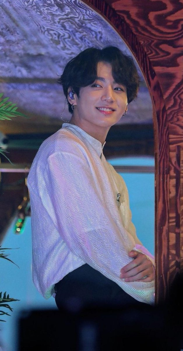 _Vangust's tweet photo. ¿ustedes se volvieron army Antes de jungkook tatuado o después de Jungkook tatuado? ¿son Armys A.JK T. o D.JK T ?

Yo A.JK T . (Antes de Jungkook tatuado) https://t.co/o7CWf8eUdN