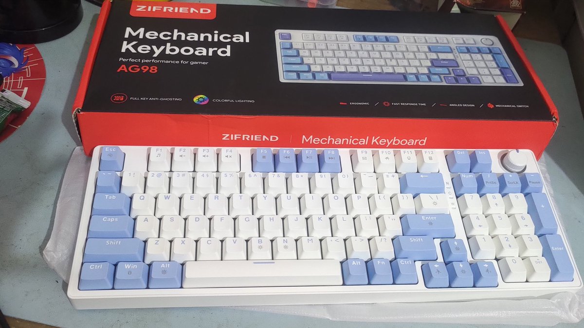 Noch404 🥭💙 tweet media