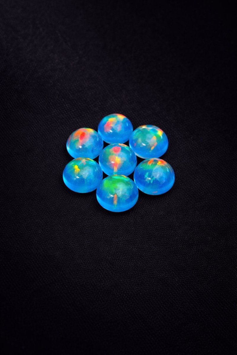 Synthe_tics's tweet photo. 美しい宝石✨️
Synthetic Opalの遊色の自然さと透明度を改良し、弊社ではArtifactと呼び名をつけております。 https://t.co/YTppC56iqv