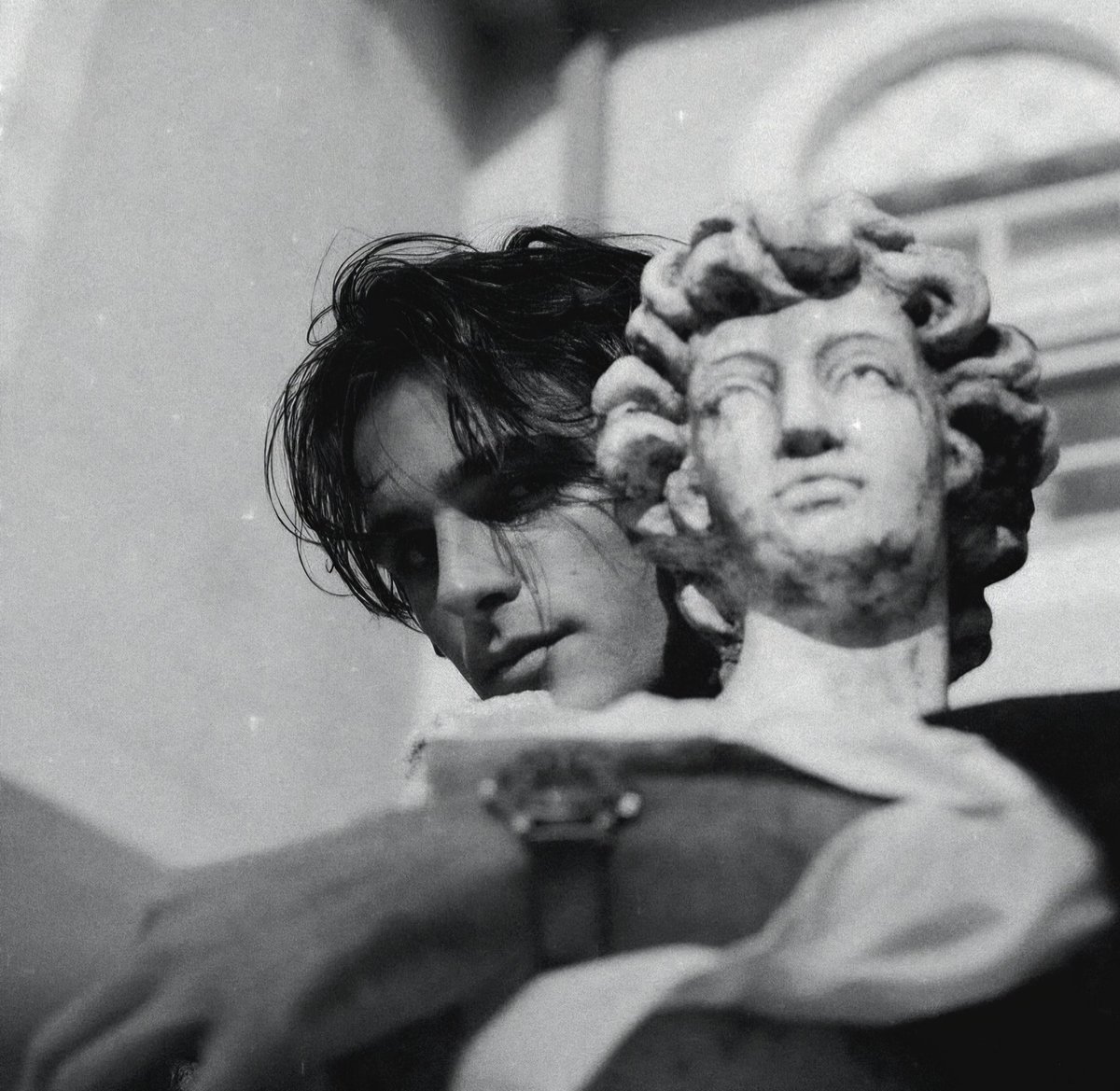 Bแดษขสแดs Bแดsแด tweet media