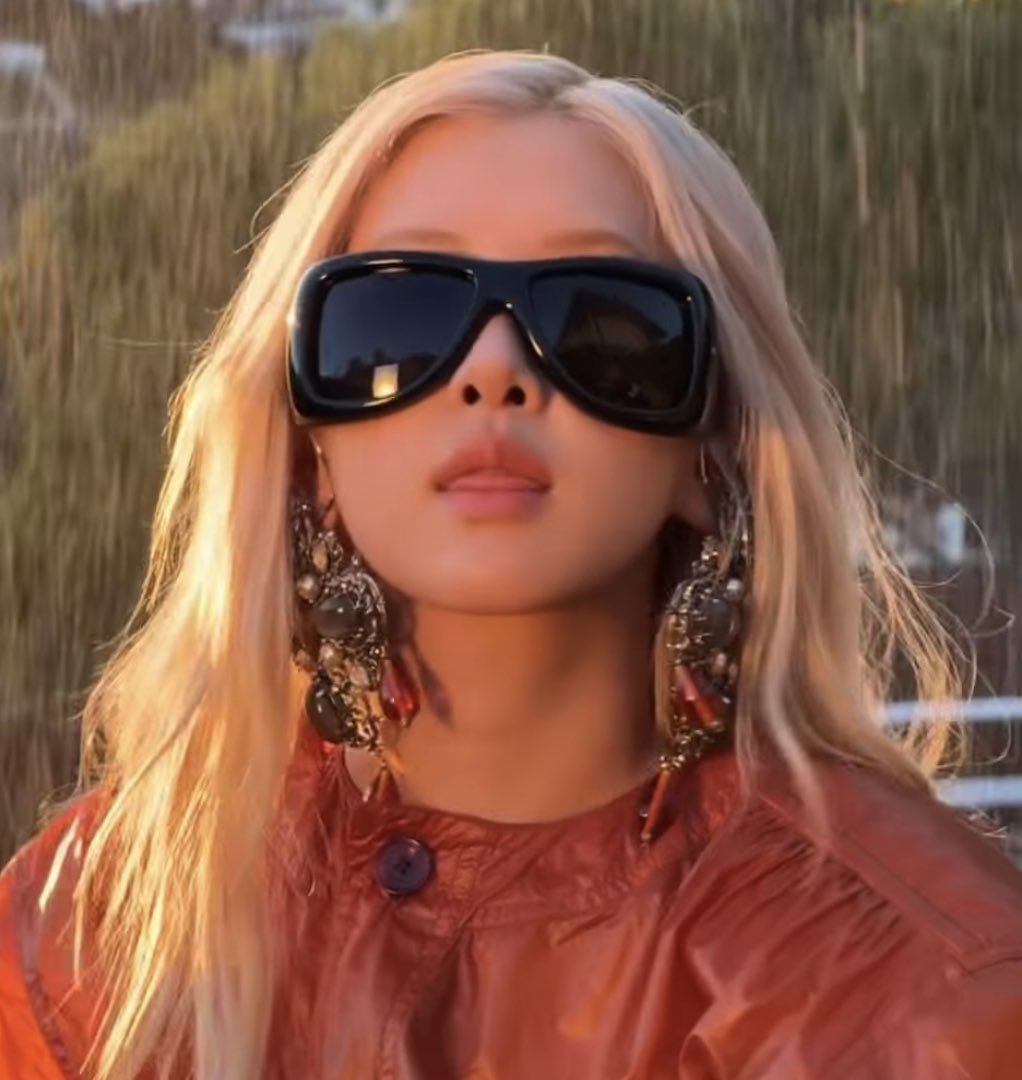 🍪🍦 tweet media