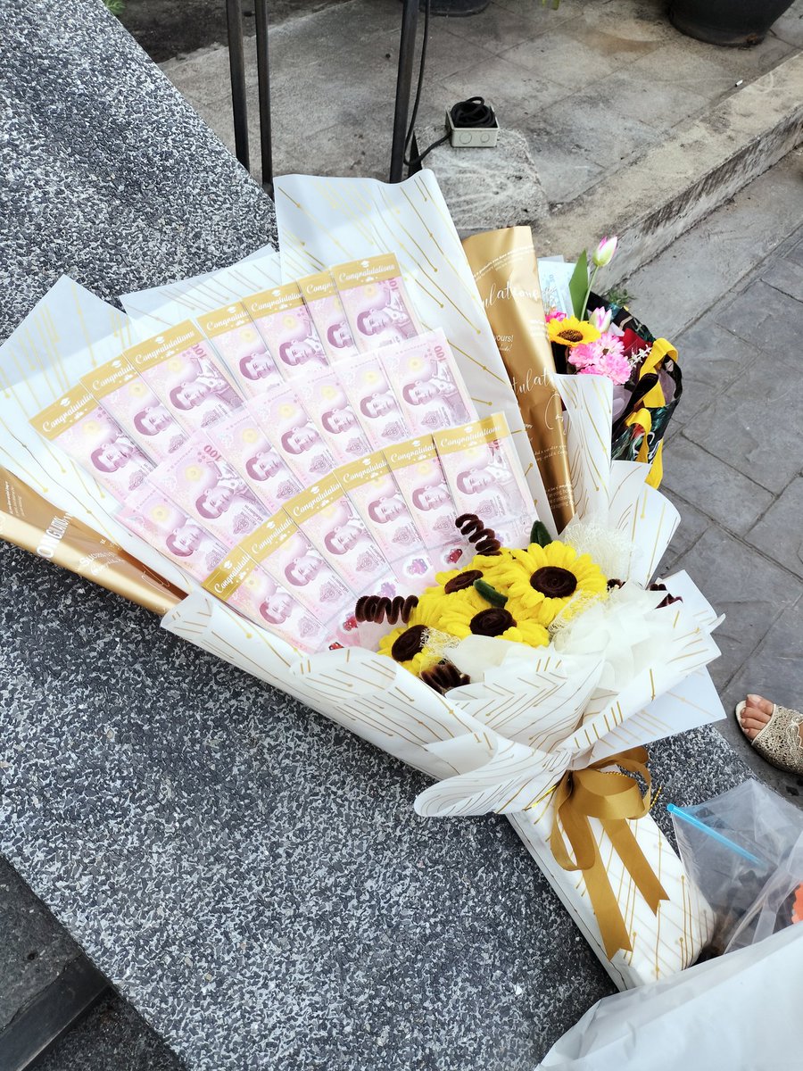 吉田よい tweet media