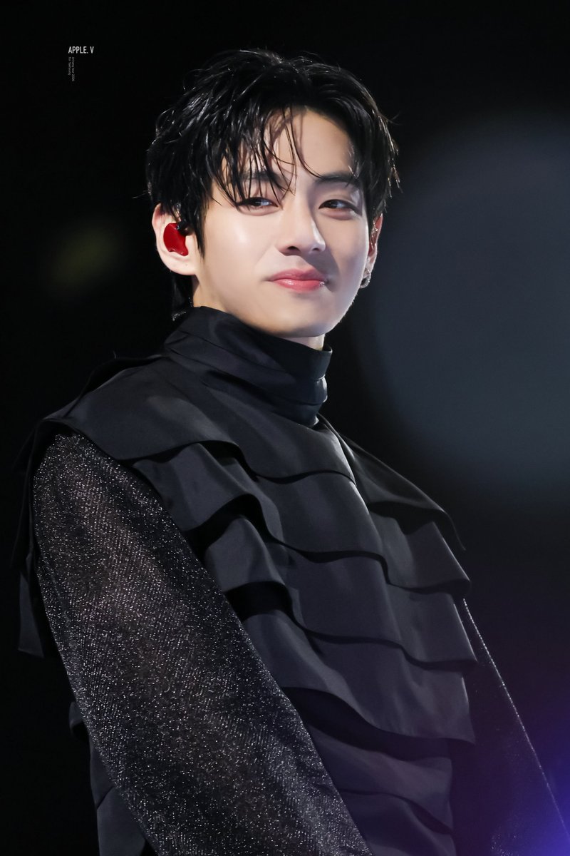 260321 광화문 아리랑 HD      
태형이♡🥰

#taehyung #BTSV #BTS
 #BTS_ARIRANG