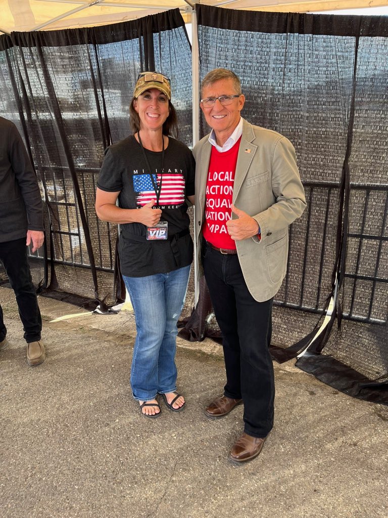 Laura Loomer tweet media