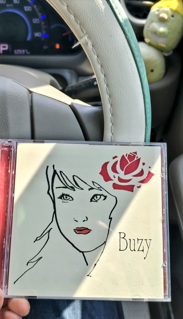 happyfeather's tweet photo. さぁ、買い出しに行こうかね☺️
今日はこれを聴きながら行こう🎶
#Buzy
#パシオン https://t.co/vt4pOpN9HT