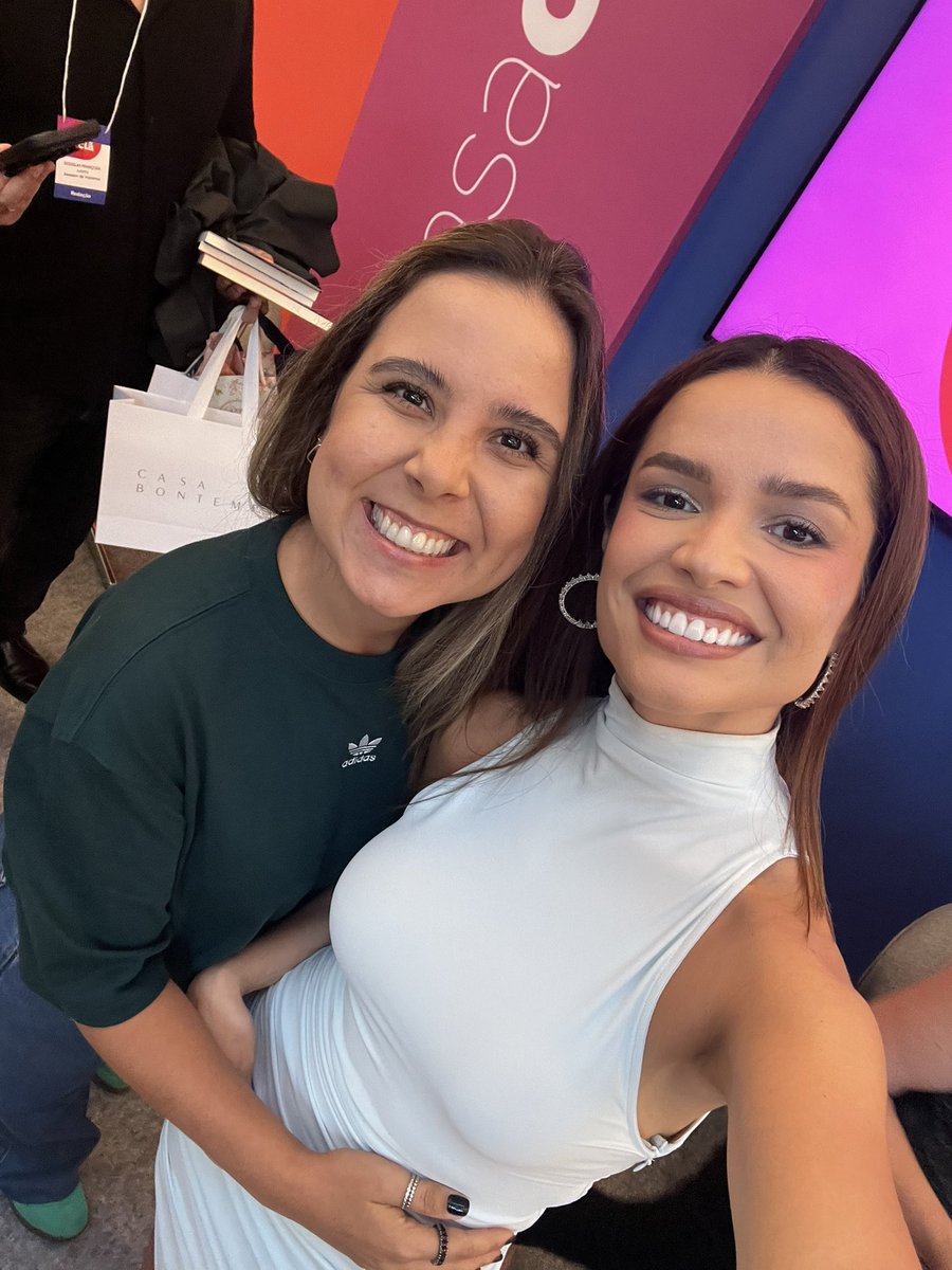 bruna 🌵 tweet media