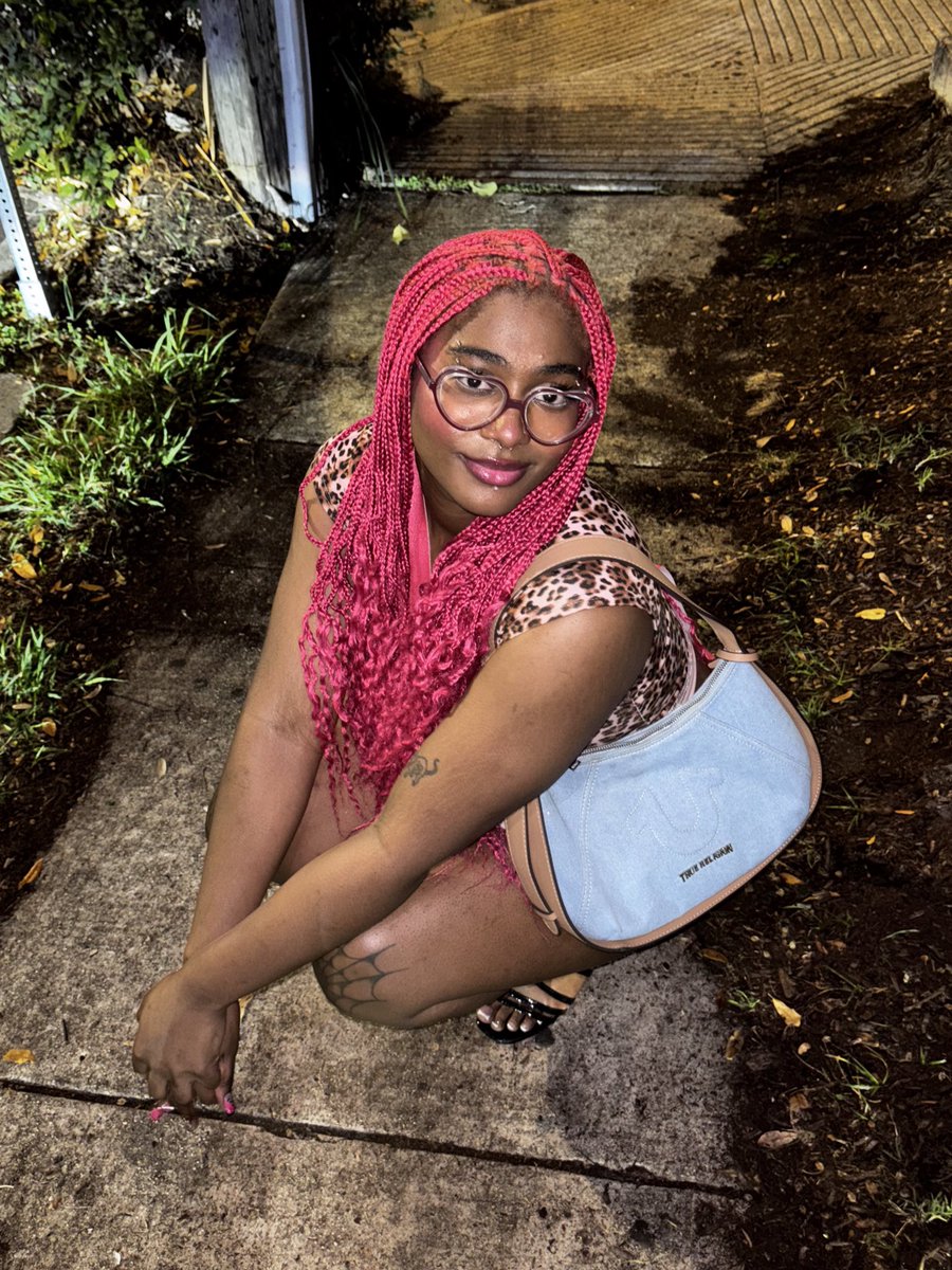 andy 🌷 tweet media