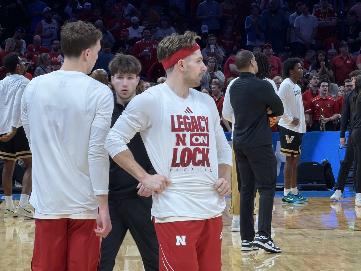 MasonKernMedia's tweet photo. Sam Hoiberg turns 23 today

He got his birthday wish of still playing basketball with the #Huskers

Special year for him, Charlie and Fred — an the whole Hoiberg family

No matter what happens in the Round of 32, nobody can take this season away from them https://t.co/vPIZJxjRGn
