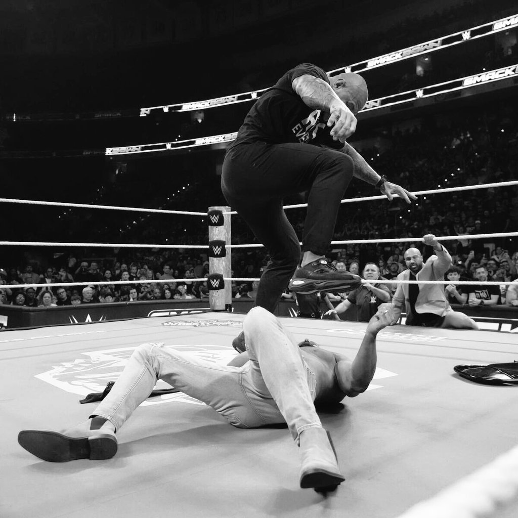 Paint the world Red.┊@RandyOrton parody account. tweet media