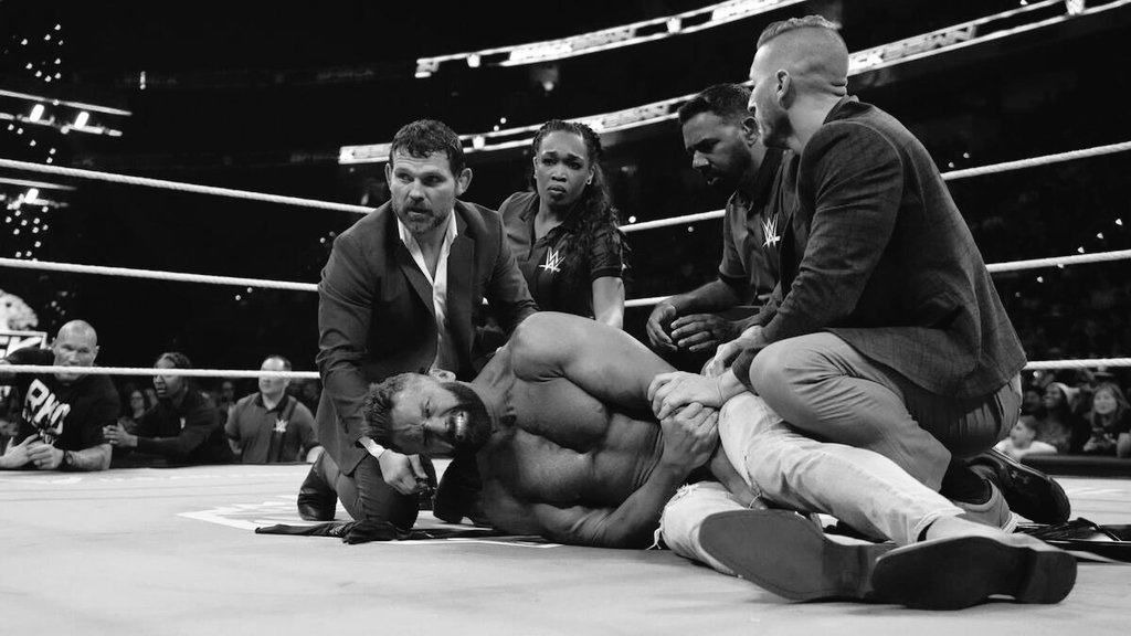 Paint the world Red.┊@RandyOrton parody account. tweet media