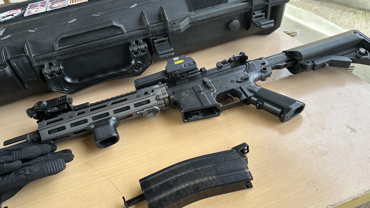 MaximilianJenus's tweet photo. 今は結構寒い
#加古川CQB https://t.co/zGKhfqzHYP