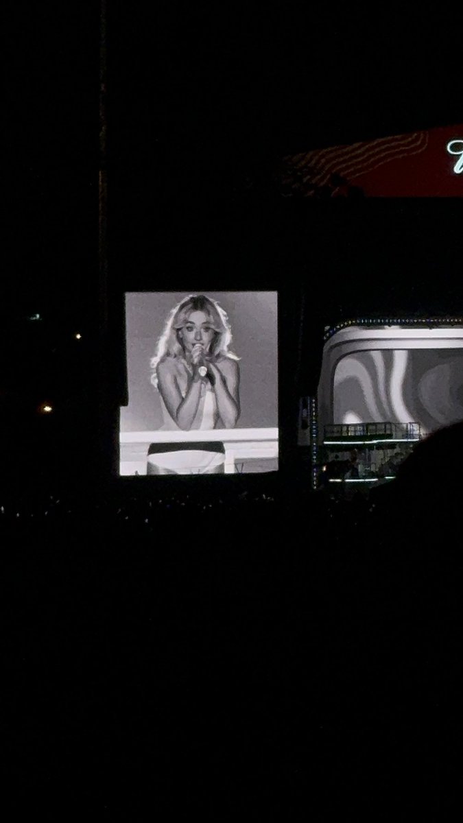 o̴̶̷̤ ﻌ o̴̶̷̤ tweet media