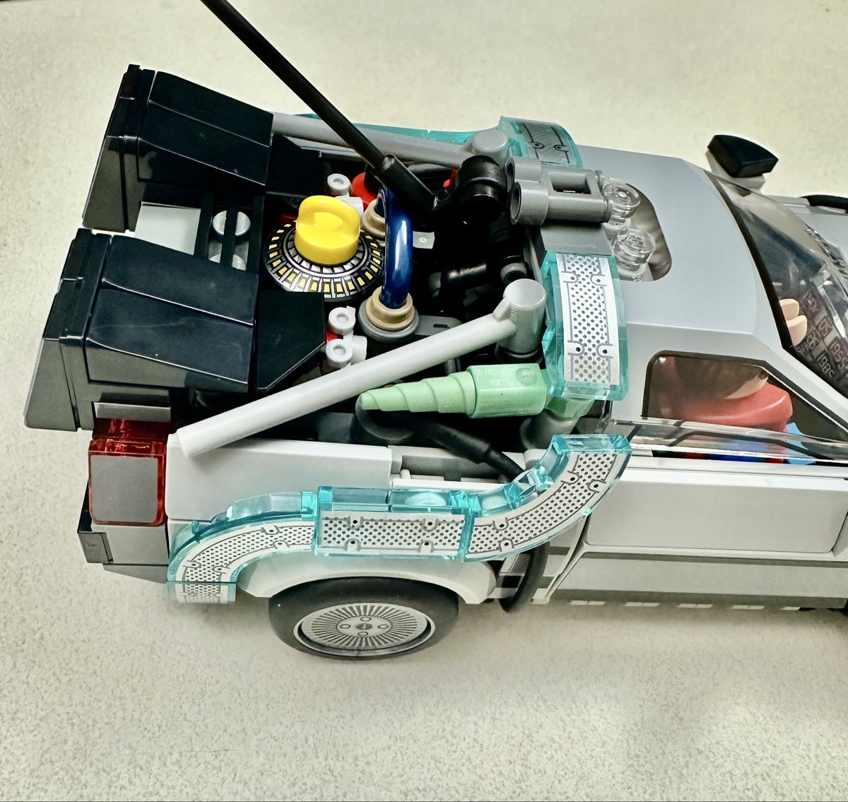 spiggs_gaming's tweet photo. MY FIRST EVER LEGO BUILD STREAM IS DONE!!! 

Thank you all SOOOO much who stopped by and hung out for almost 2.5 hours, chatting and building legos! 😊

#lego @LEGO_Group #legobuild #backtothefuture https://t.co/ZO4We6qEcH