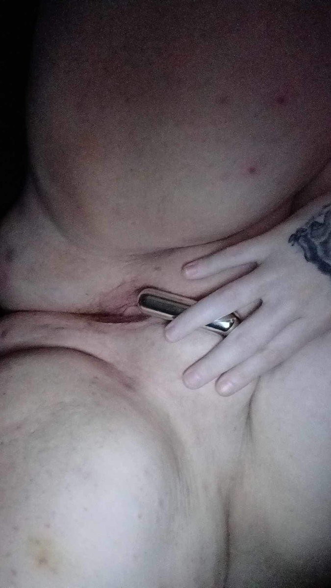 dirtymommy21's tweet photo. Fat ass pussy got deals , hmu add me on snap ๐ป-bigmamasthica
#buyingcontent #redhead #snapchat #sessions #videochats #selling_content https://t.co/RRDheaZ25D