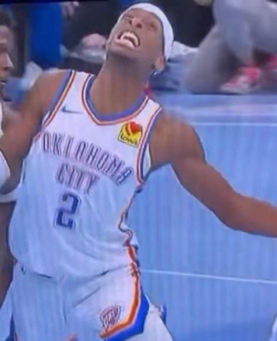 HoodiDavis tweet media