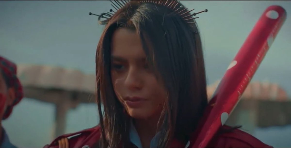 StarryMag tweet media