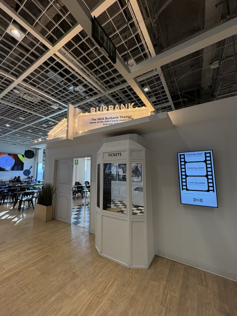 alex 🌹 tweet media