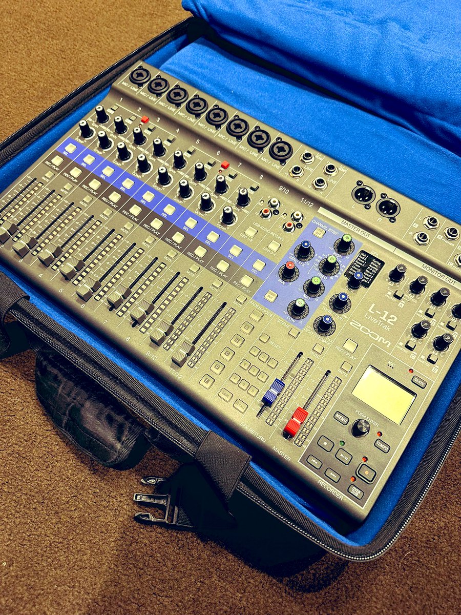 ケンズ ボーカル レッスン tweet media