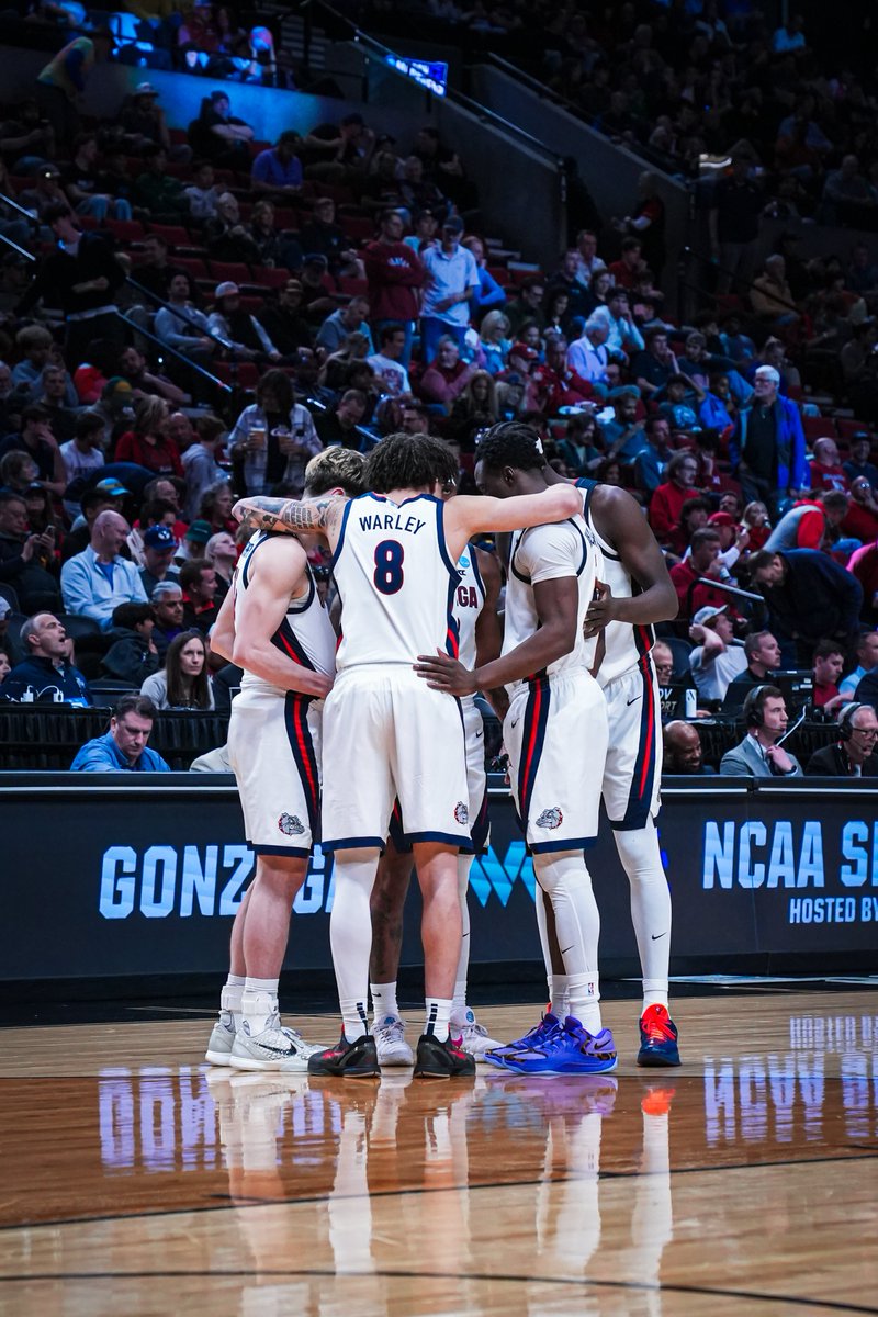 Gonzaga Basketball tweet media