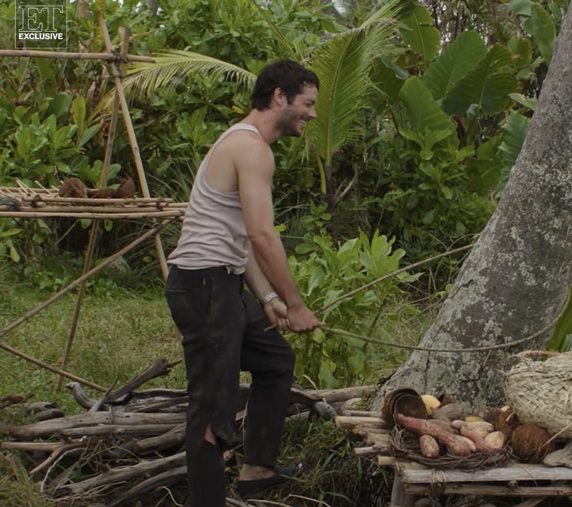 ً leigh⁷ ᥫ᭡ ARIRANG AOTY tweet media