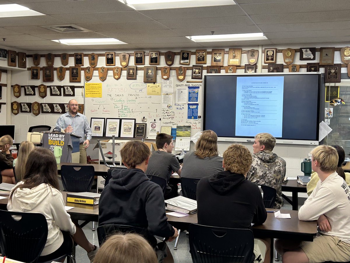 Troy FFA tweet media